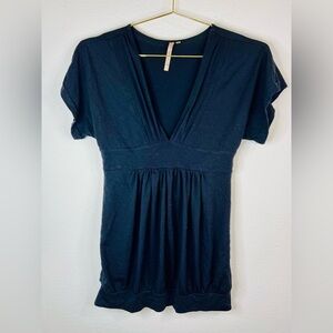 Papaya Black Plunge V Neck Short Sleeve Top Y2K Minimalist Size Medium Polyester